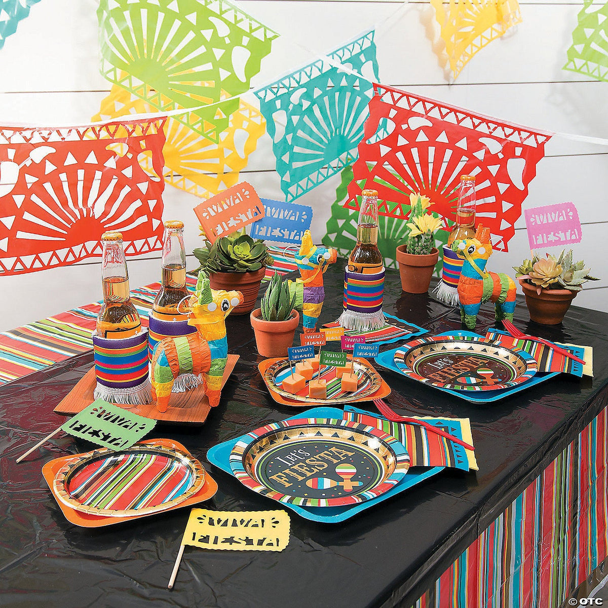 Let's Fiesta Paper Plates 9″ by Fun Express from Instaballoons